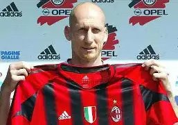 赵丽颖张小,斐以国货高,定亮相活动,金宝博188bet体育官方,金宝博188bet体育在线官网,金宝博188bet体育线上,金宝博188bet体育APP